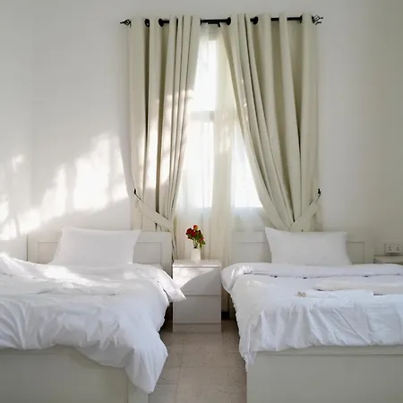All Villa For Rent In Abu Dhabi 7 Rooms Near Corniche Exterior photo